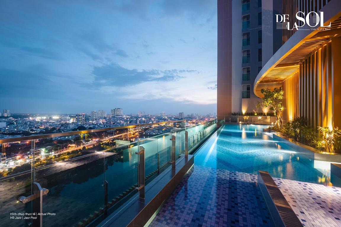 Tropical House - New Apartment At Delasol Thành Pho Ho Chí Minh Esterno foto