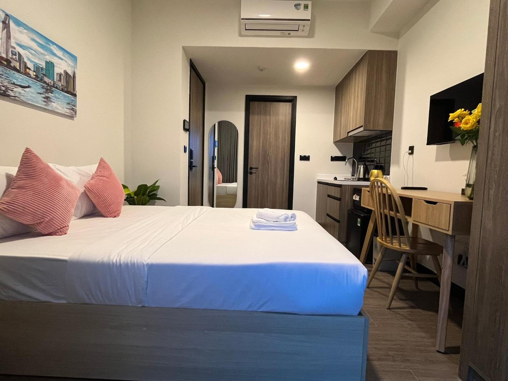 Tropical House - New Apartment At Delasol Thành Pho Ho Chí Minh Esterno foto
