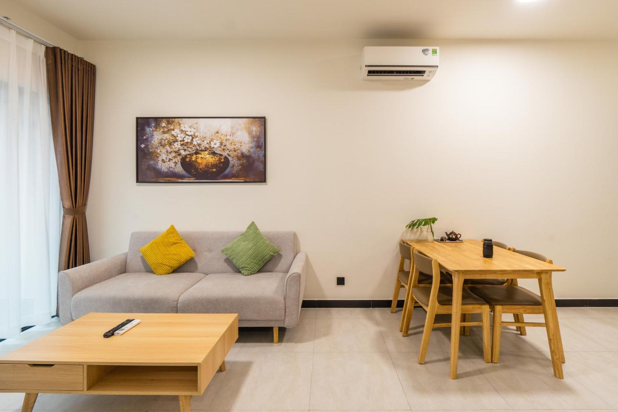 Tropical House - New Apartment At Delasol Thành Pho Ho Chí Minh Esterno foto