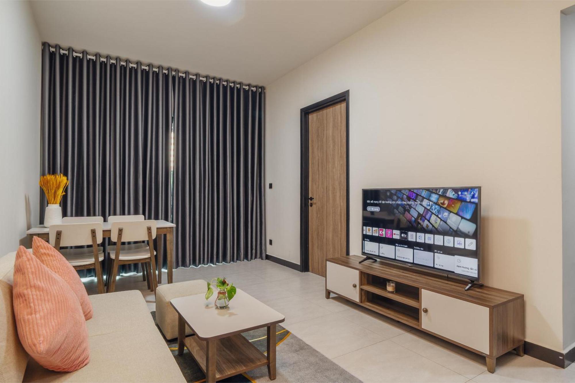 Tropical House - New Apartment At Delasol Thành Pho Ho Chí Minh Esterno foto
